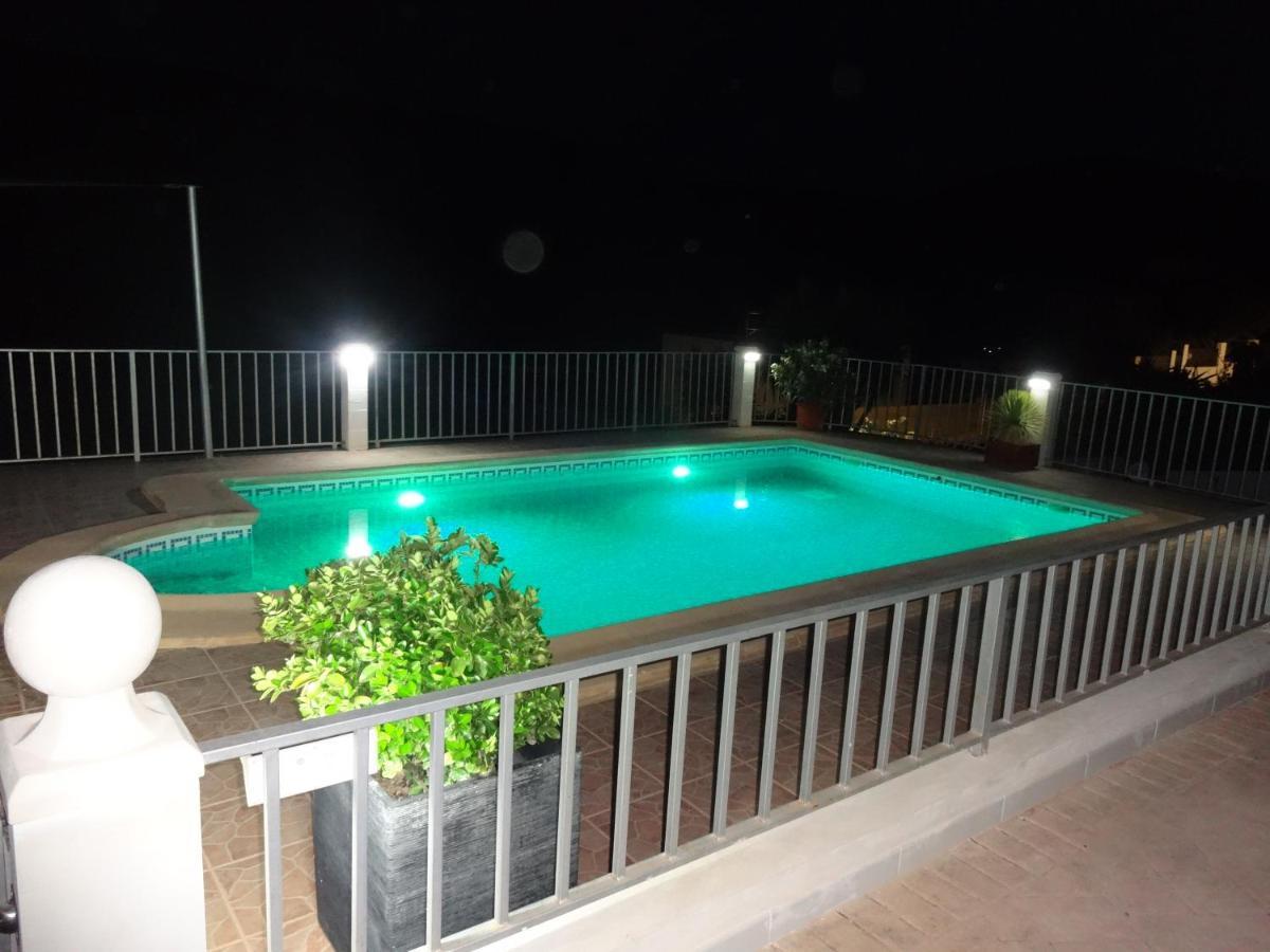Las Palomas, Appartement 3 Chambres Avec Piscine Turis Luaran gambar