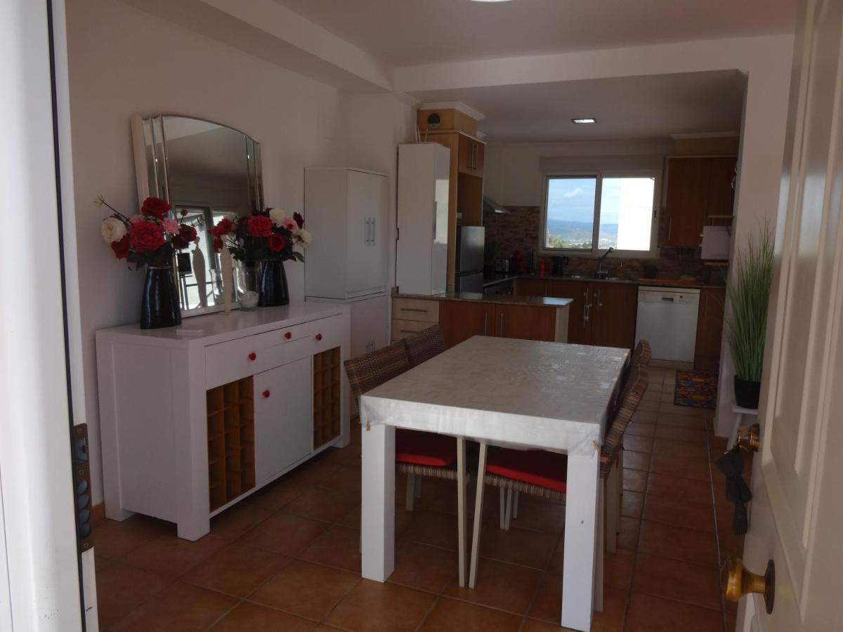 Las Palomas, Appartement 3 Chambres Avec Piscine Turis Luaran gambar